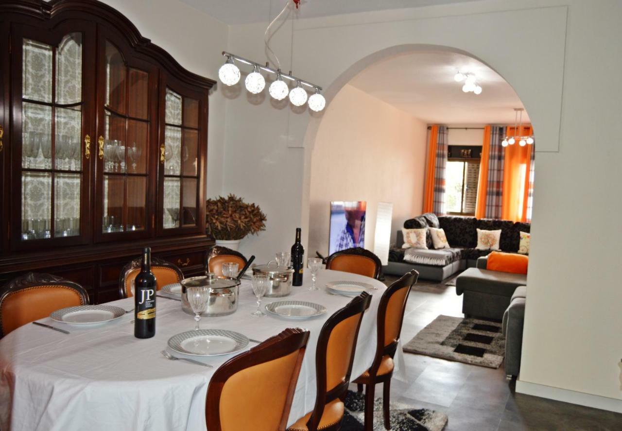 House In Funchal With Panoramic View 2-6 Villa Exterior foto